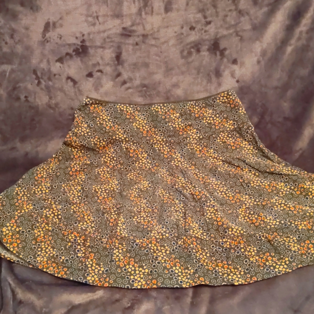 Woemens corduroy knee length skirt